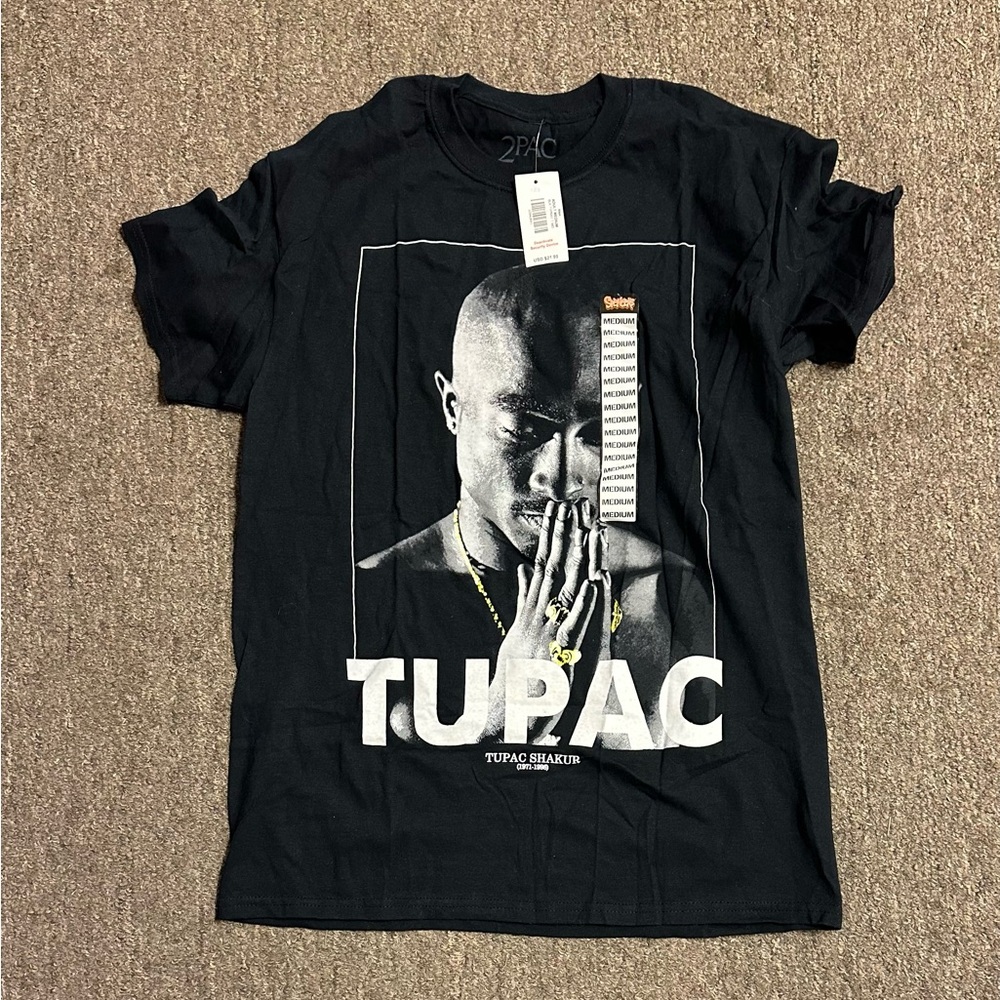 TUPAC Black Graphic T shirt